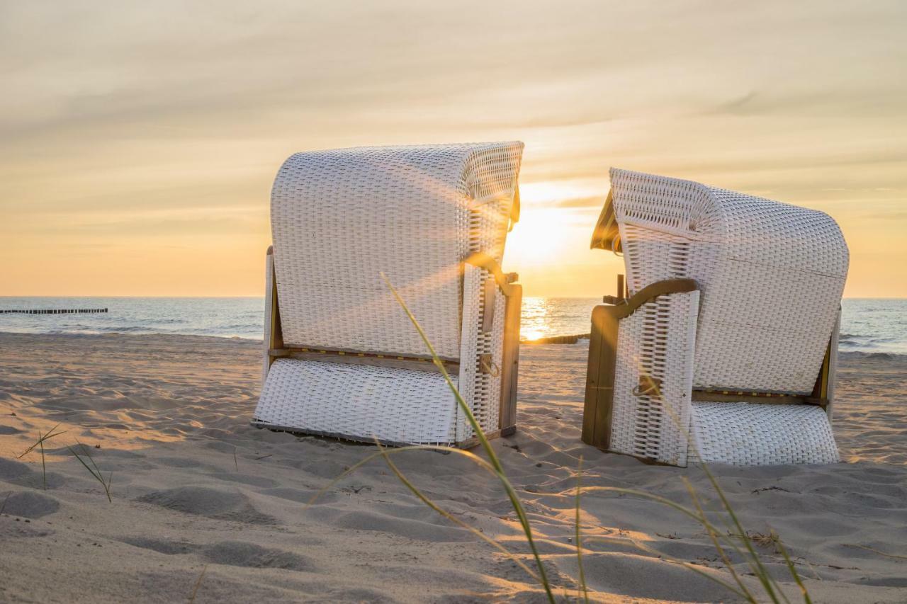 Strandhaus Manatee Mit Sauna Und Kamin Sellin  Exterior photo